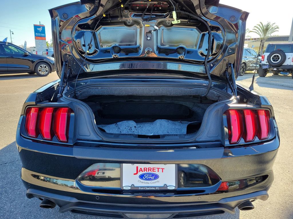 Certified 2020 Ford Mustang Premium RWD image 10