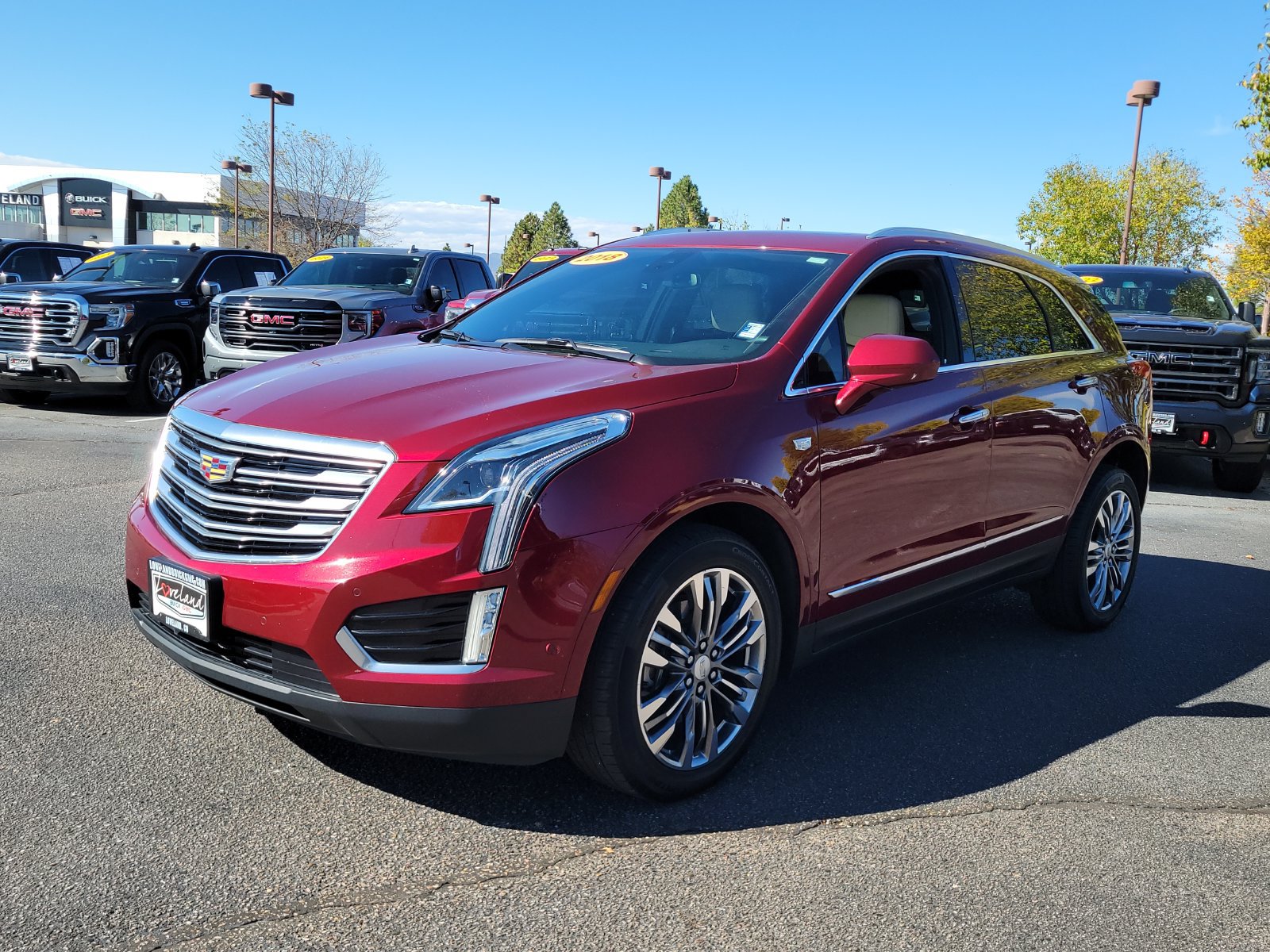 Used 2018 Cadillac XT5 Premium Luxury w/ Driver Assist Package AWD/4WD image 4