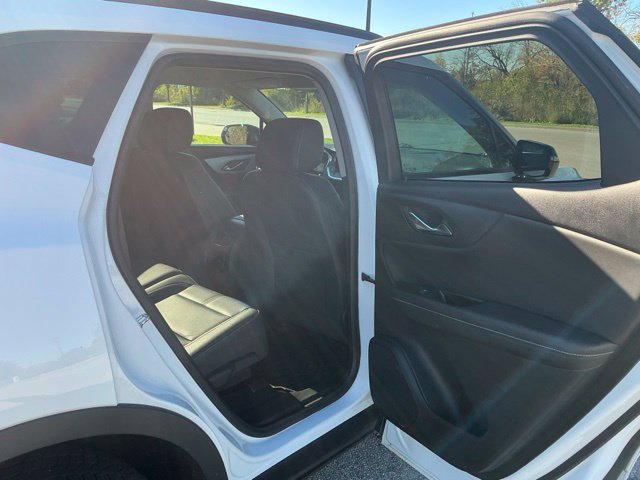 Used 2024 Chevrolet Blazer LT w/ Sound & Technology Package AWD/4WD image 18