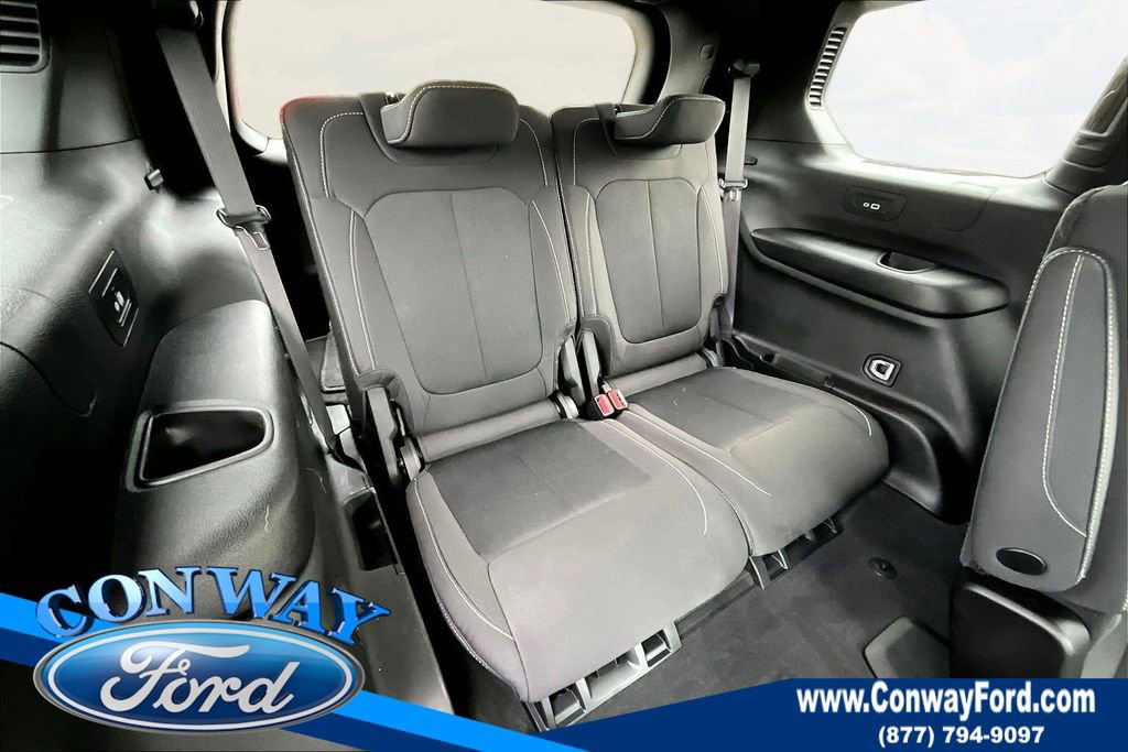 Used 2025 Jeep Grand Cherokee L Laredo w/ Luxury Tech Group I image 28