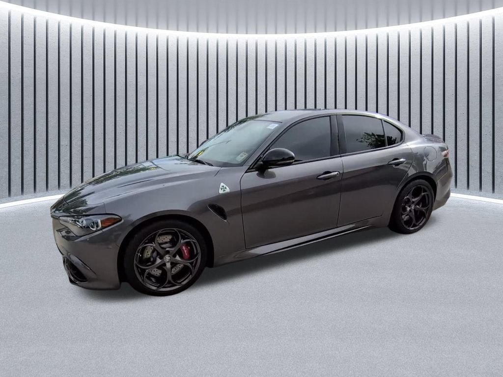 Used 2024 Alfa Romeo Giulia Quadrifoglio w/ Active Assist Plus Package RWD image 5