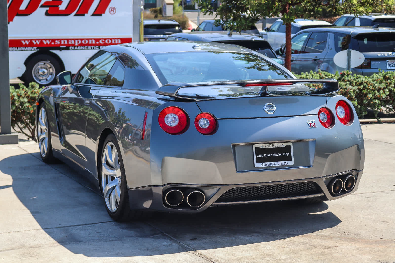 Used 2009 Nissan GT-R Premium AWD/4WD image 4