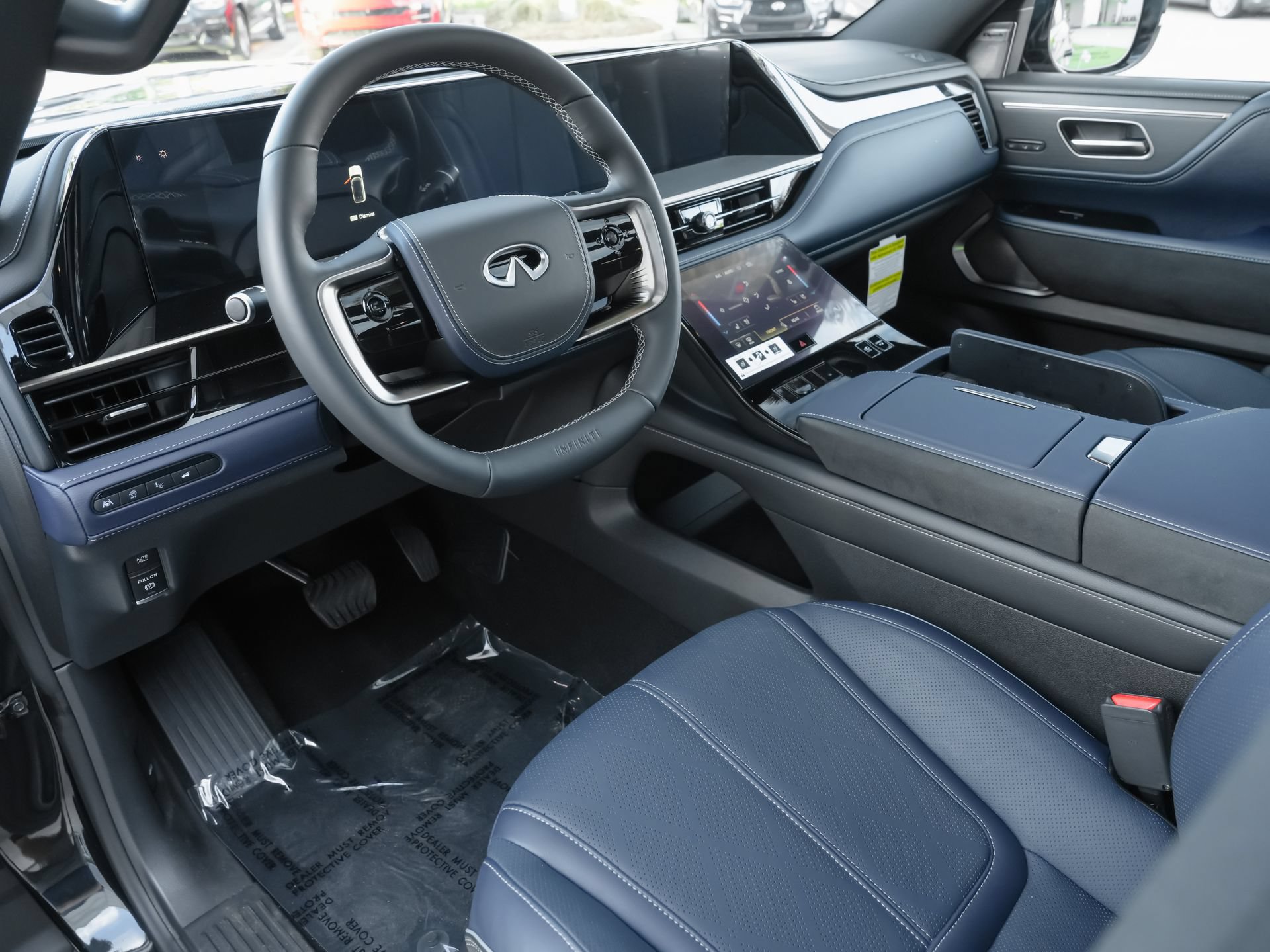 Certified 2026 INFINITI QX80 4WD w/ Sport Exterior Package image 7