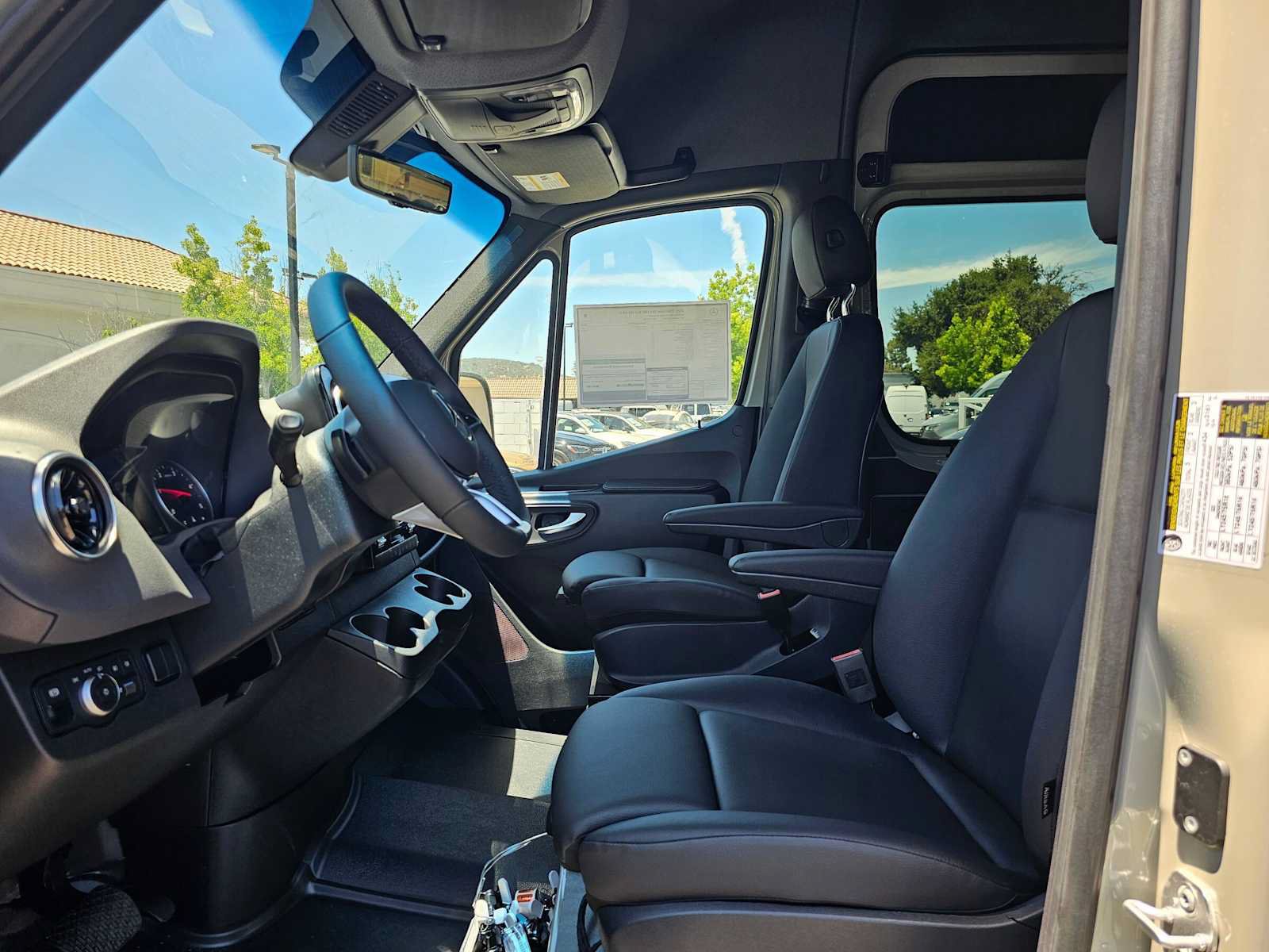 New 2026 Mercedes-Benz Sprinter 2500 image 21
