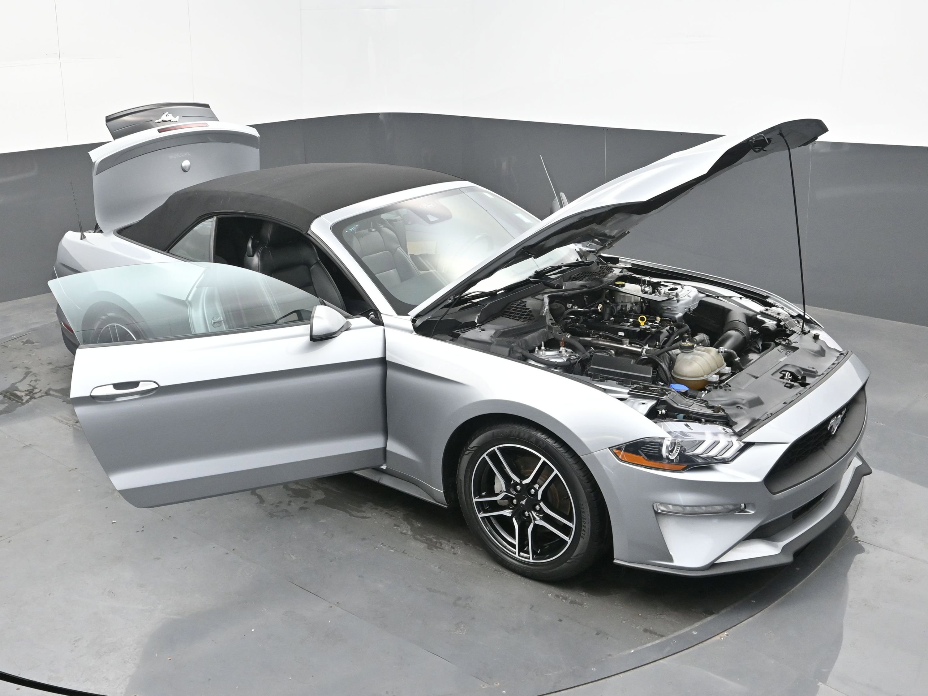Used 2023 Ford Mustang Premium image 34
