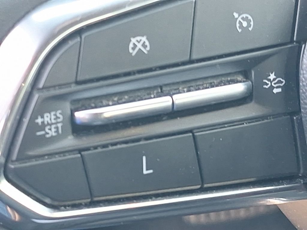 Used 2025 Chevrolet Equinox LT w/ Convenience Package II image 28