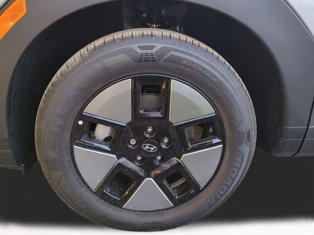 New 2026 Hyundai Santa Fe SE image 11