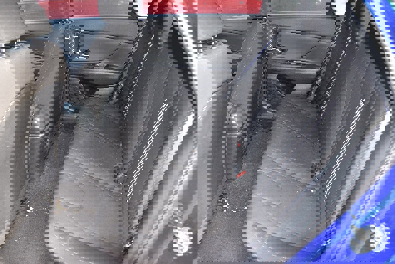 Used 2023 Hyundai Elantra SEL w/ Convenience Package image 11