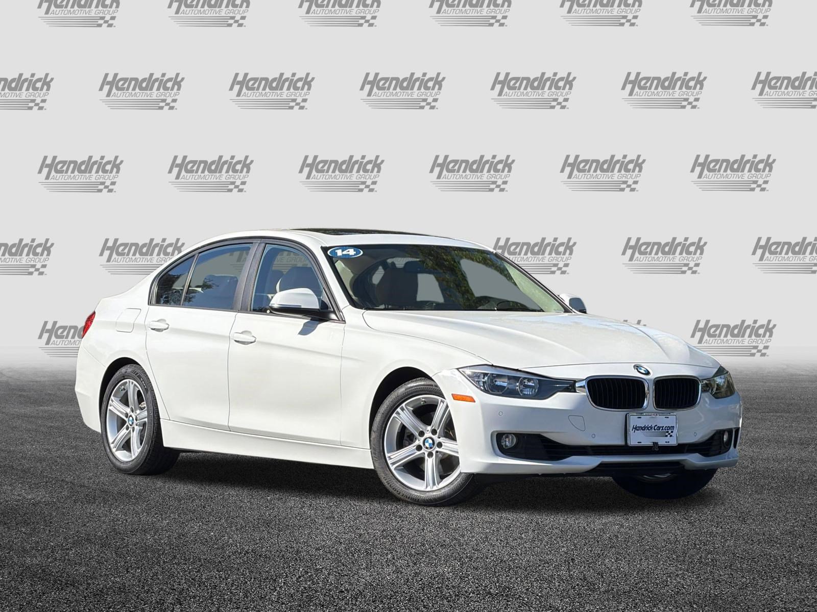 Used 2014 BMW 328i Sedan RWD image 2