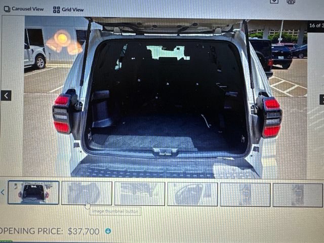 Used 2025 Toyota 4Runner SR5 AWD/4WD image 12