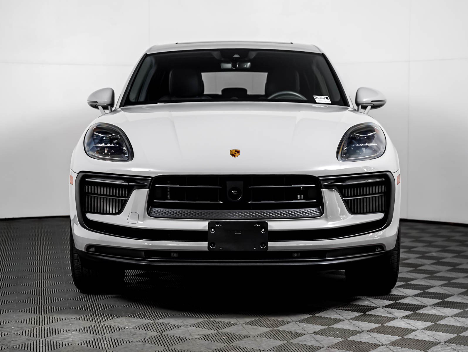 Certified 2026 Porsche Macan S AWD/4WD image 7