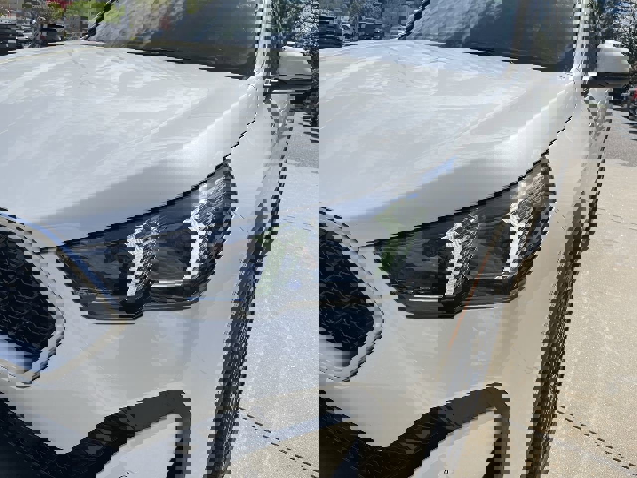 Certified 2025 BMW X2 xDrive28i image 11