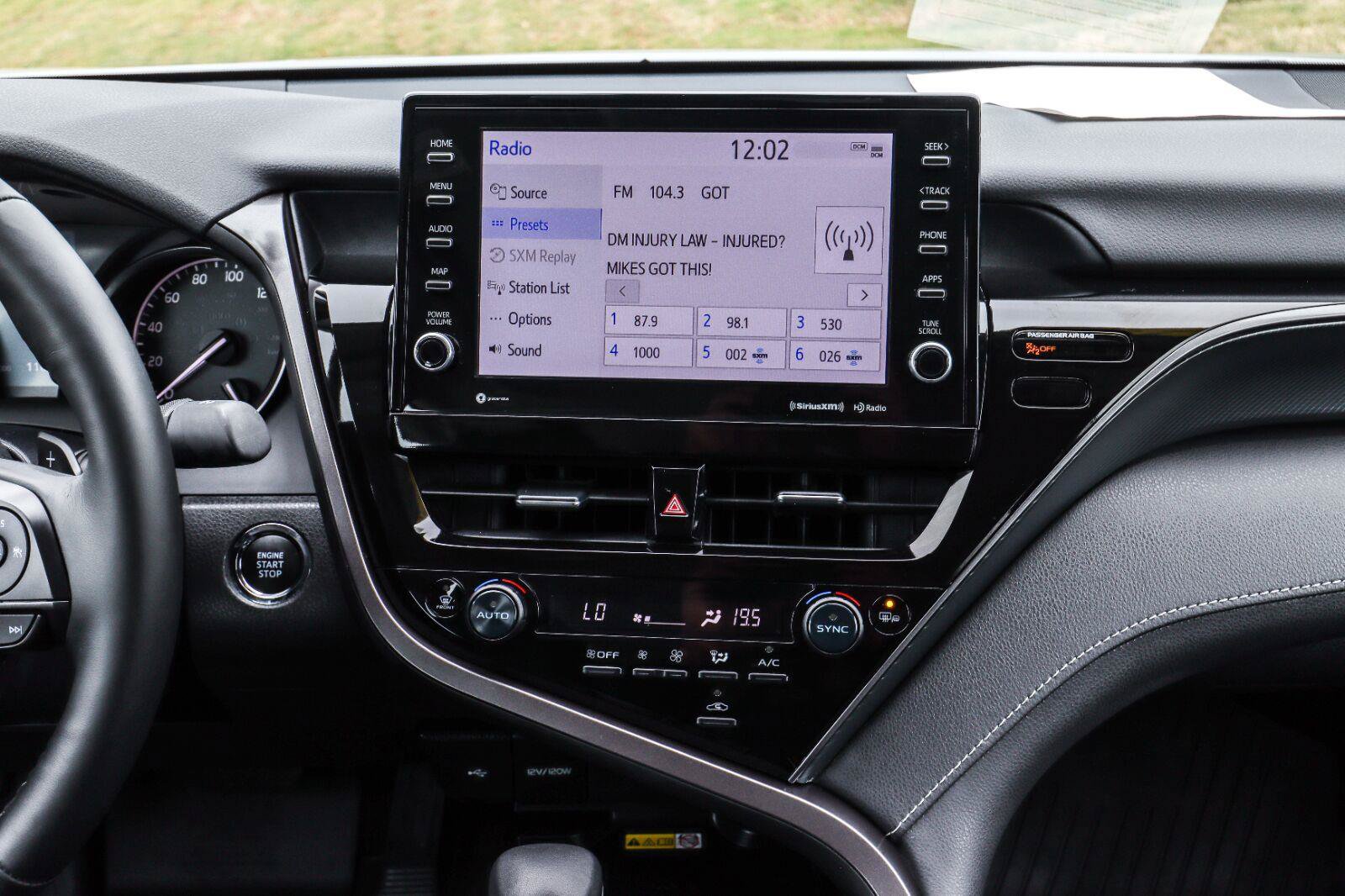 Used 2023 Toyota Camry SE FWD image 29