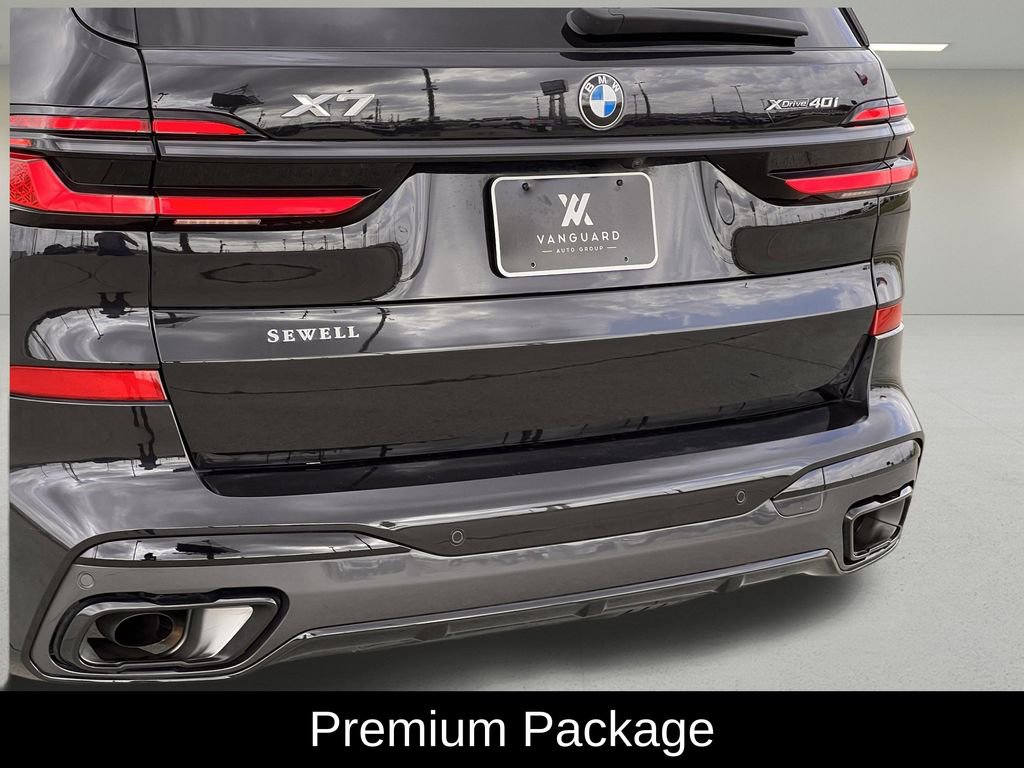 Used 2025 BMW X7 xDrive40i w/ M Sport Package image 7
