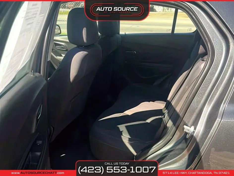 Used 2019 Chevrolet Trax LS image 11