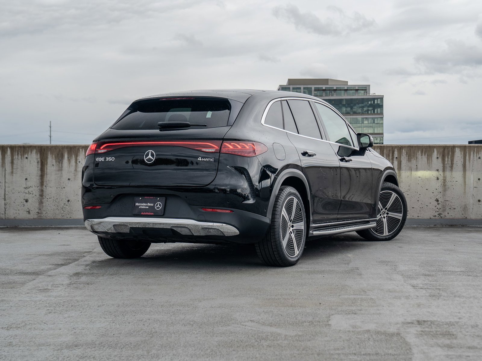 Used 2024 Mercedes-Benz EQE 350+ 4MATIC SUV w/ Driver Assistance Package image 6