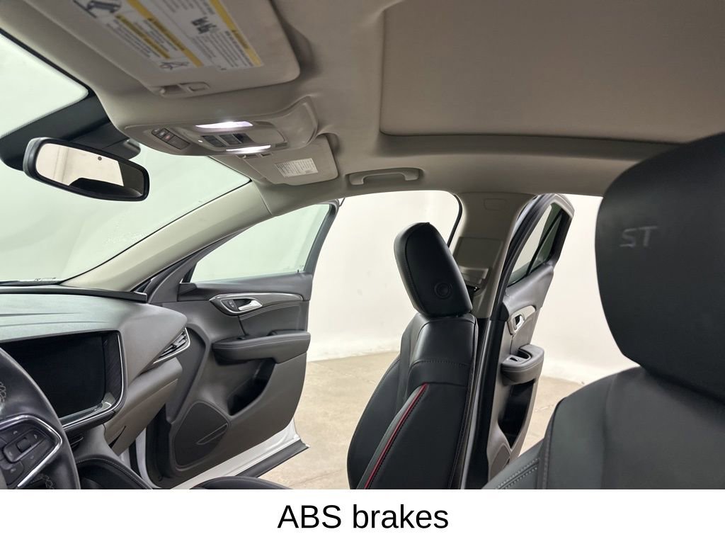 Certified 2023 Buick Envision Essence w/ Sport Touring Package image 34