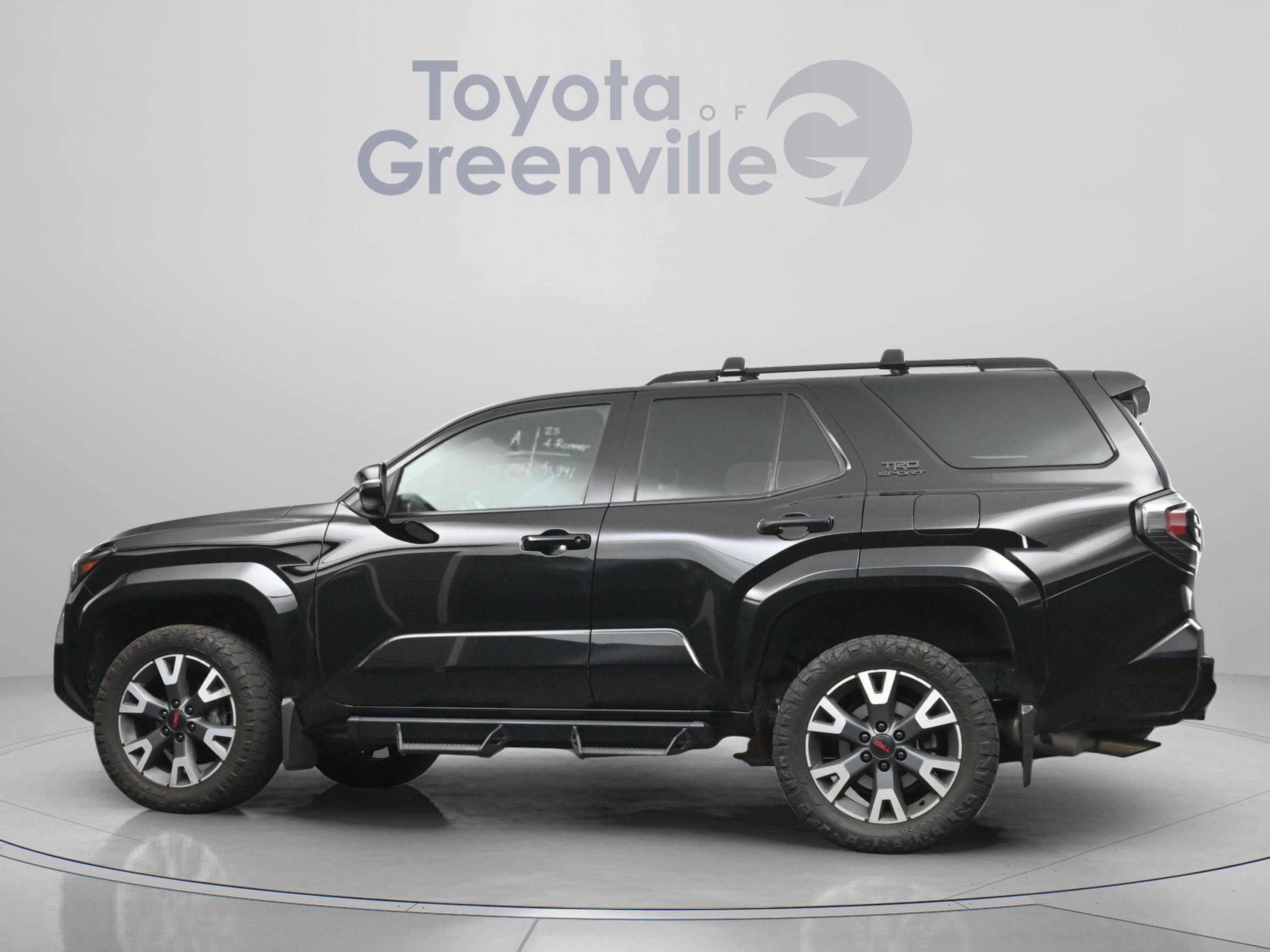 Certified 2025 Toyota 4Runner TRD Sport AWD/4WD image 5