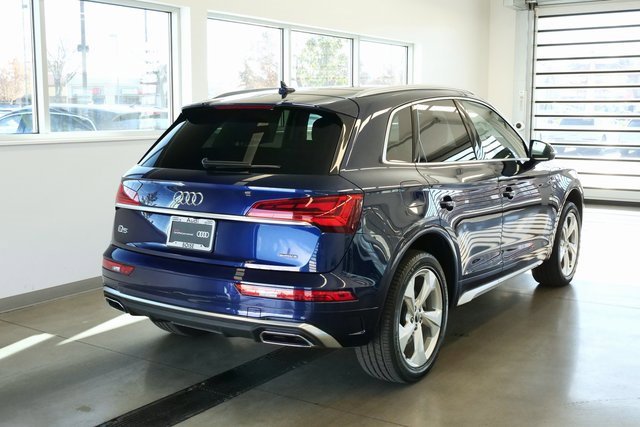 Certified 2025 Audi Q5 2.0T Premium Plus w/ Premium Plus Package image 6