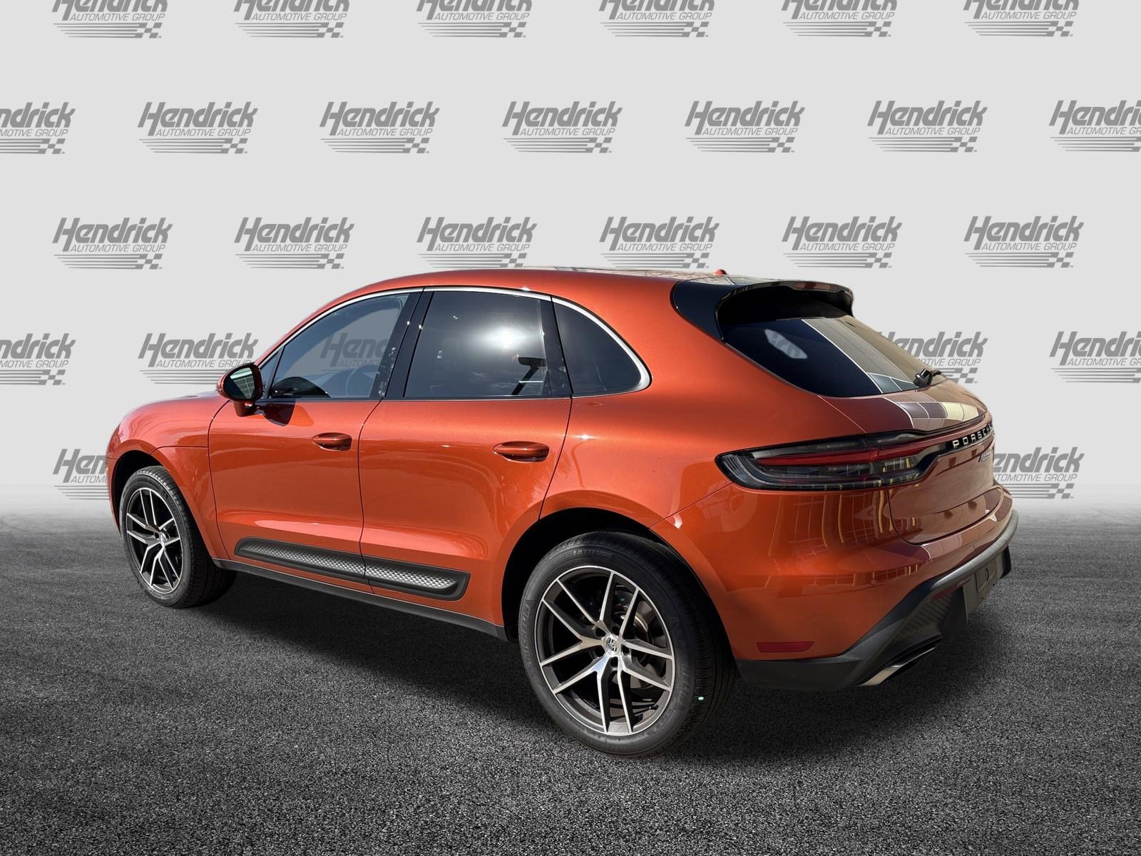 Used 2024 Porsche Macan Turbo image 2