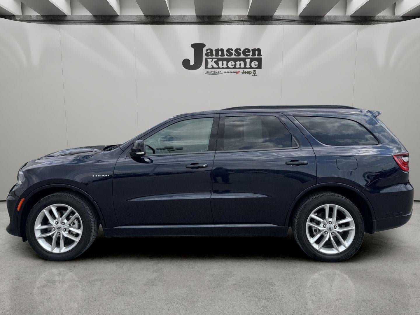 Used 2024 Dodge Durango R/T AWD/4WD image 1
