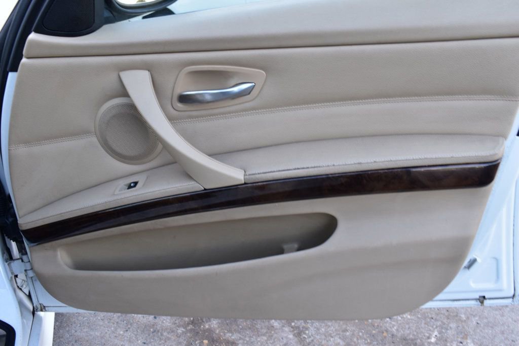 Used 2011 BMW 328i Sedan w/ Premium Pkg image 35