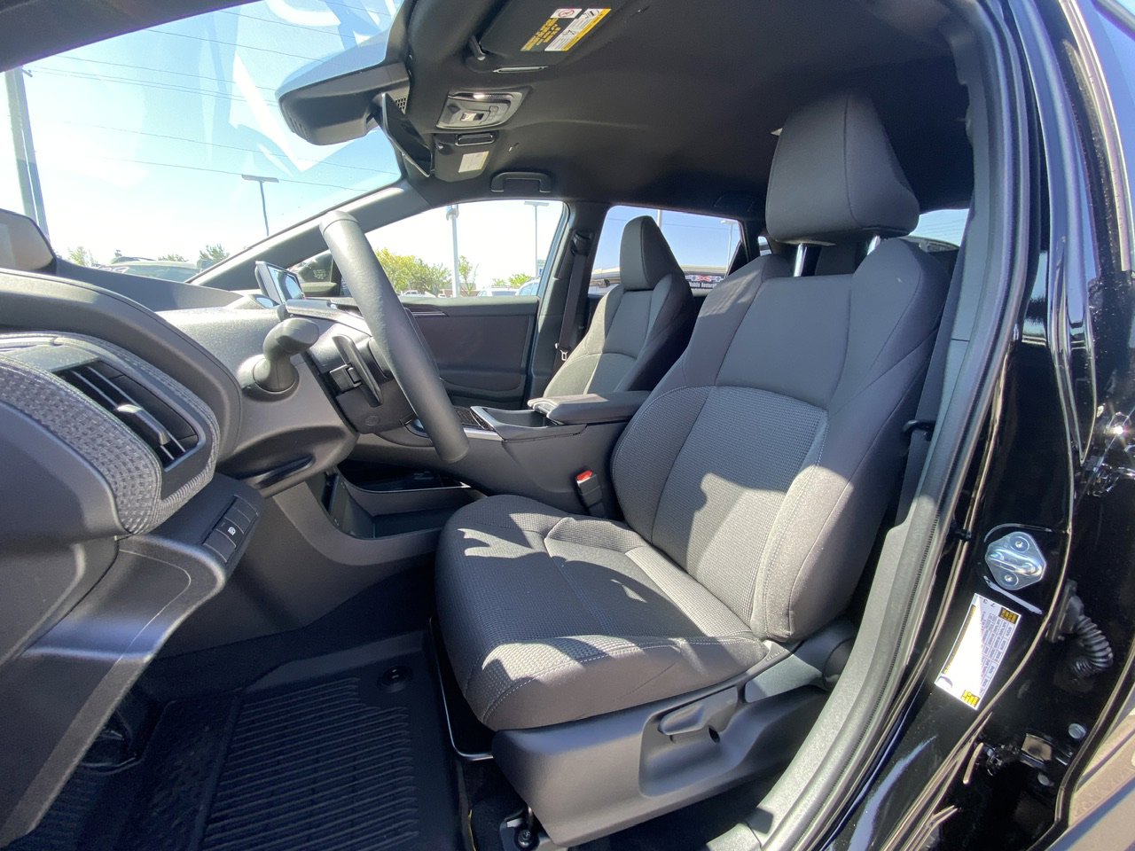 New 2025 Subaru Solterra Premium image 12