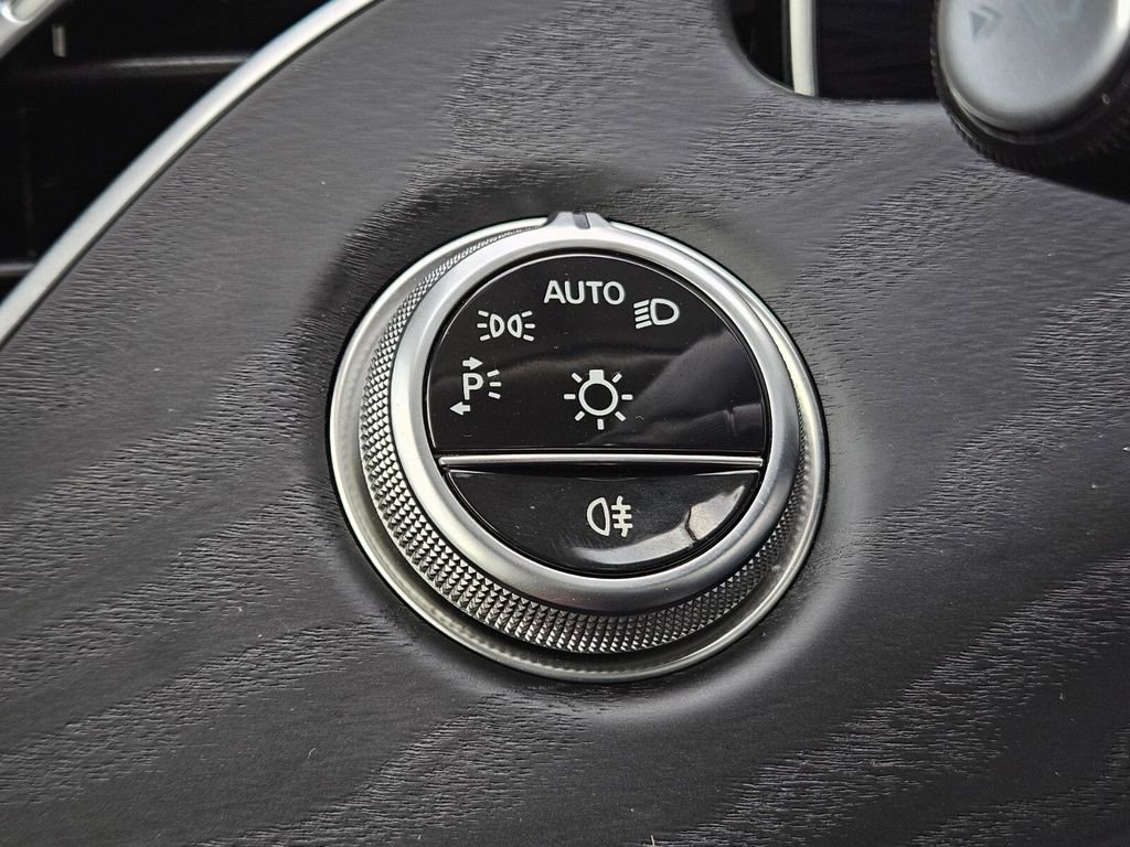 Certified 2025 Mercedes-Benz E 450 4MATIC All-Terrain Wagon image 20