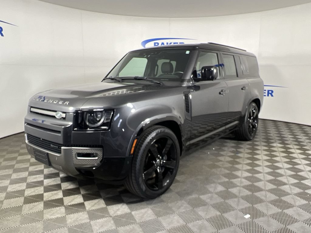 Used 2023 Land Rover Defender 130 X-Dynamic SE AWD/4WD image 1