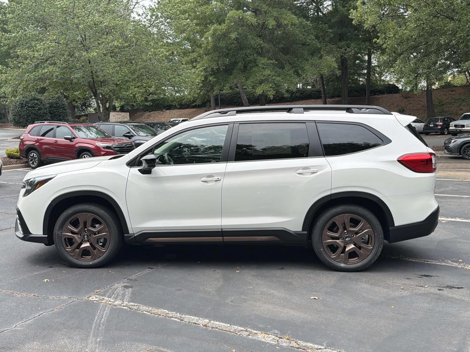 New 2026 Subaru Ascent Limited Bronze w/ Popular Package #2 AWD/4WD image 4