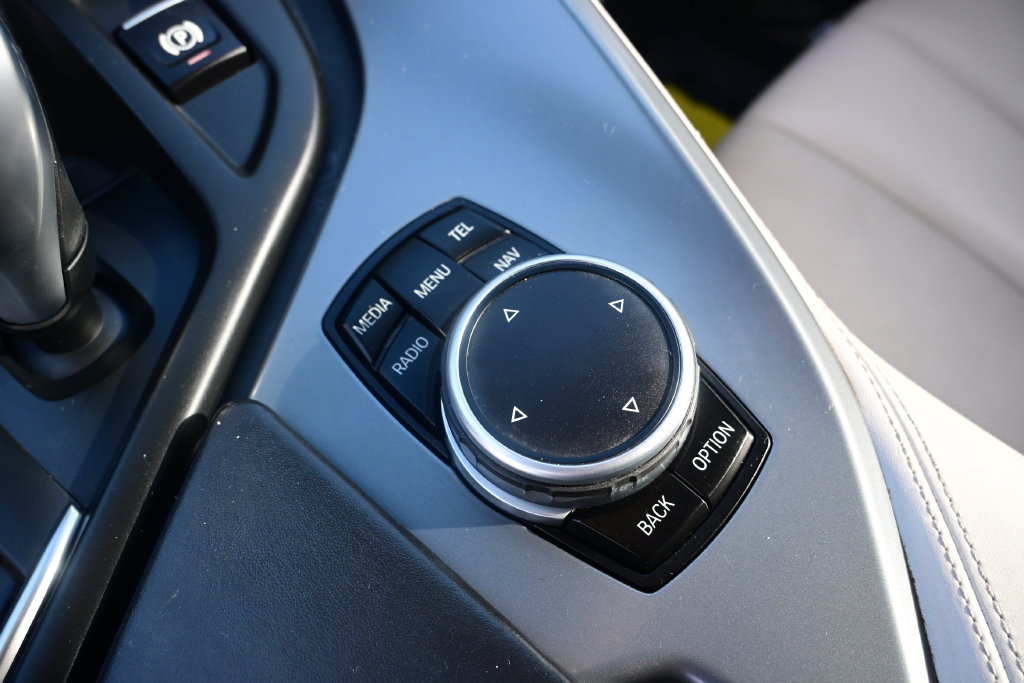 Used 2014 BMW i8 AWD/4WD image 22