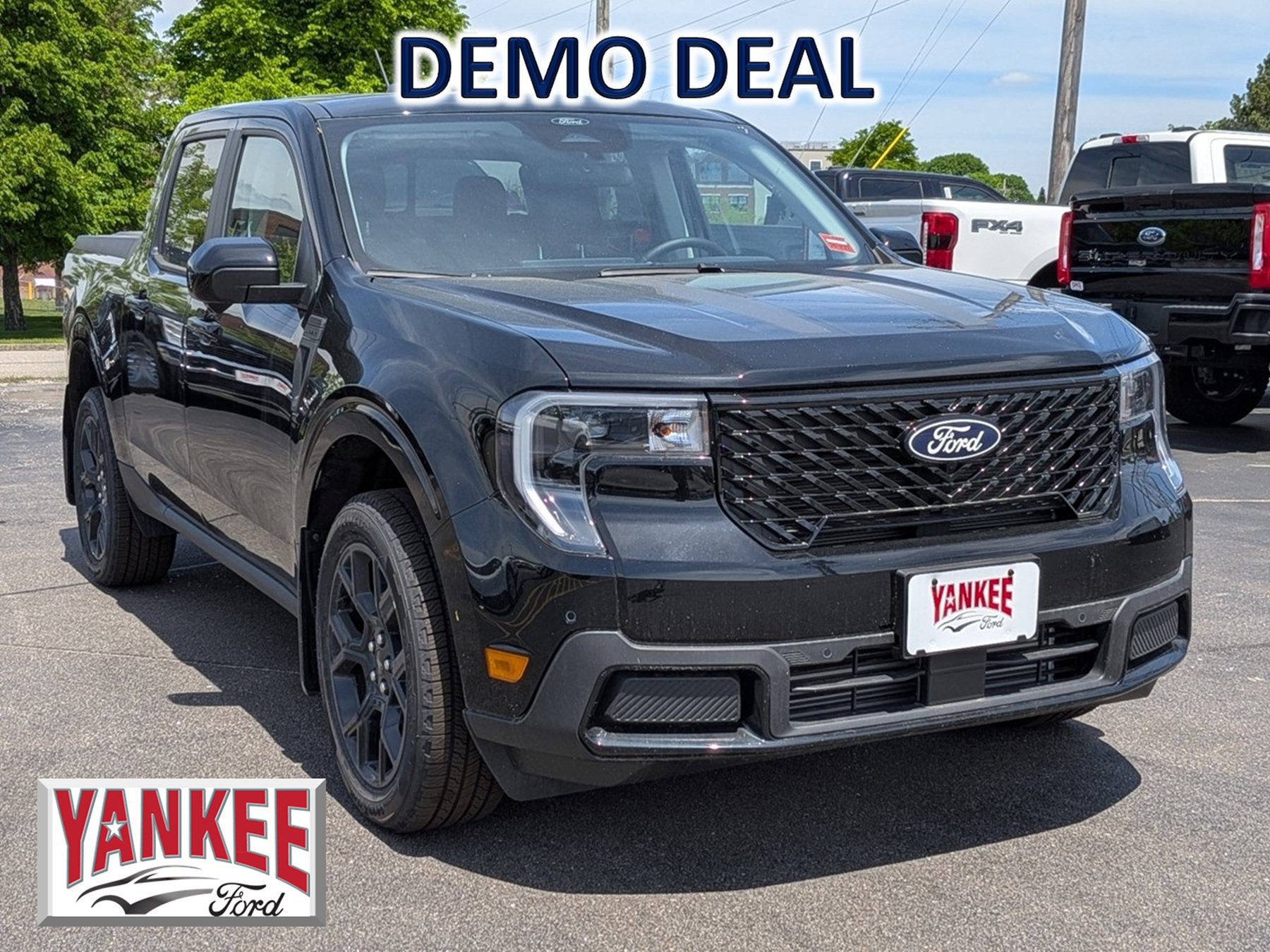 New 2026 Ford Maverick Lariat w/ Black Appearance Package AWD/4WD image 1