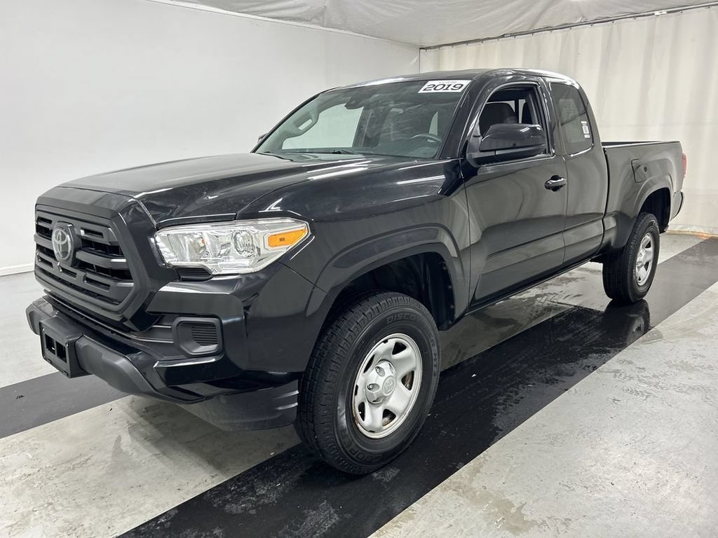 Used 2019 Toyota Tacoma SR w/ SR Convenience Package AWD/4WD image 5