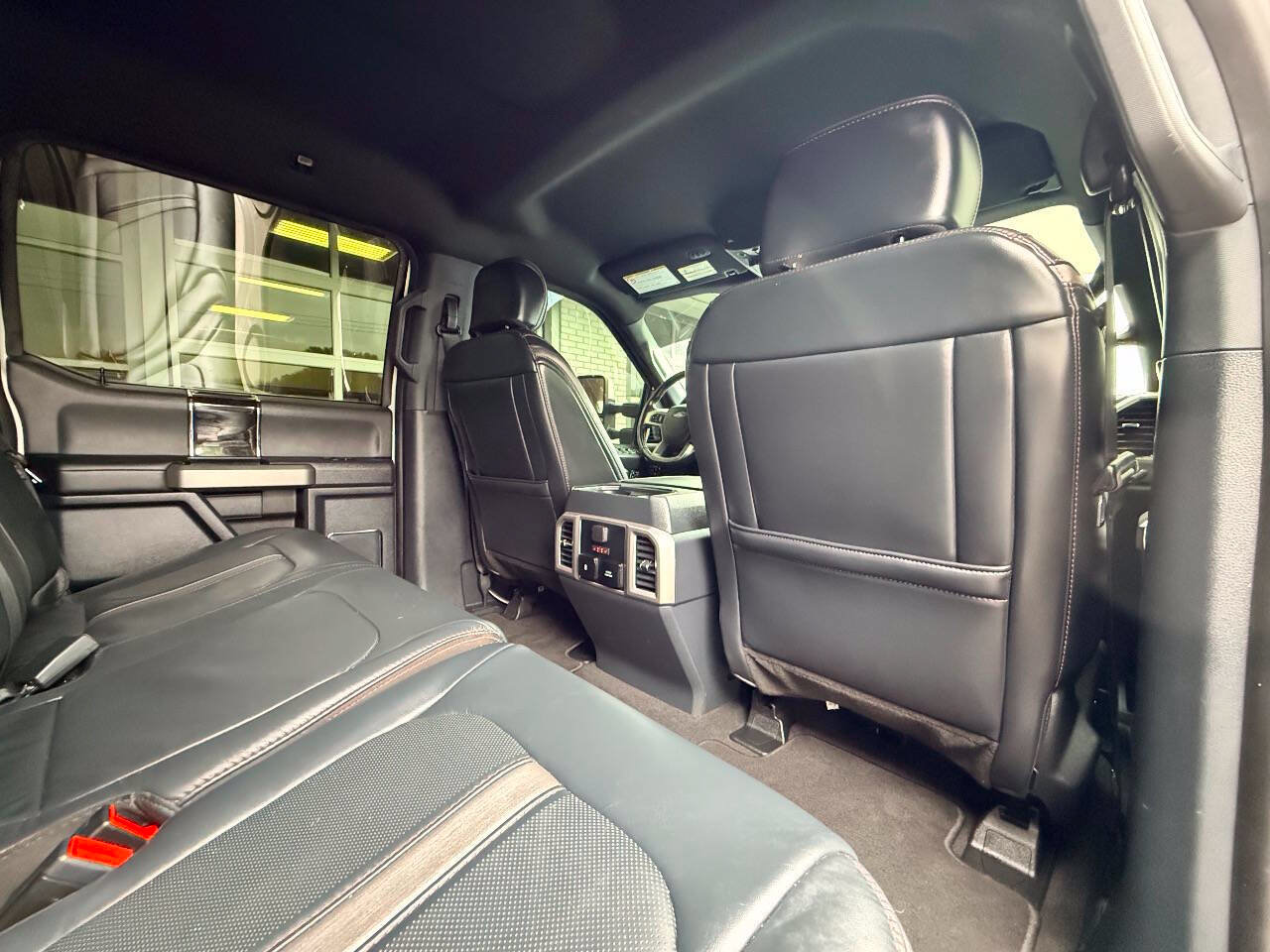 Used 2022 Ford F450 Platinum w/ FX4 Off-Road Package AWD/4WD image 35