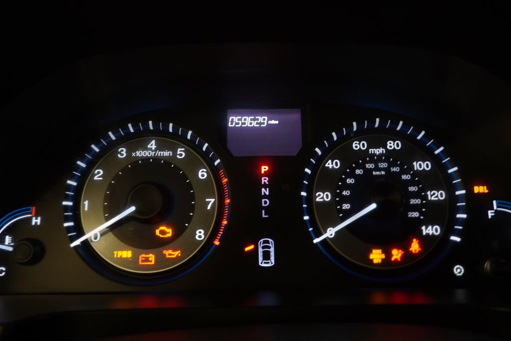 Used 2012 Honda Odyssey LX image 2