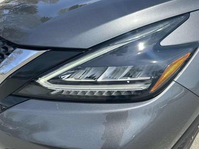 Used 2023 Nissan Murano SV AWD/4WD image 9