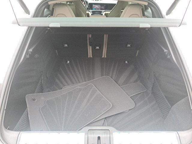 Certified 2025 Porsche Panamera 4 image 15