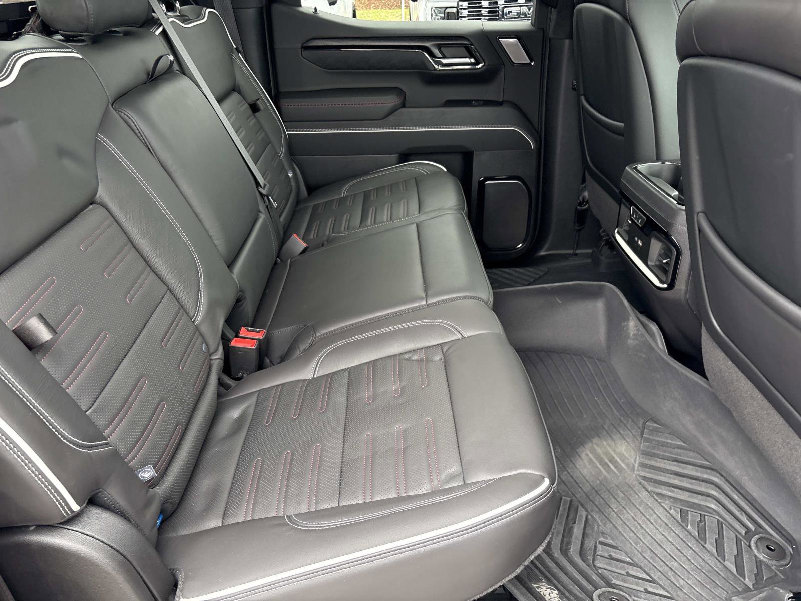 Certified 2024 GMC Sierra 1500 AT4X w/ AT4X AEV Edition image 35