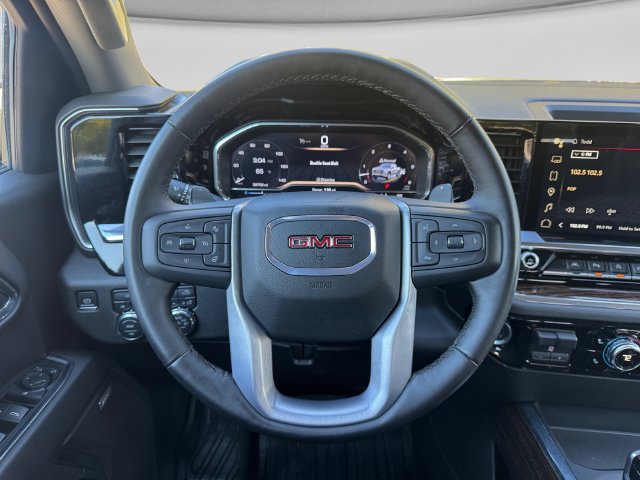 Used 2024 GMC Sierra 1500 Elevation w/ Elevation Premium Package AWD/4WD image 12