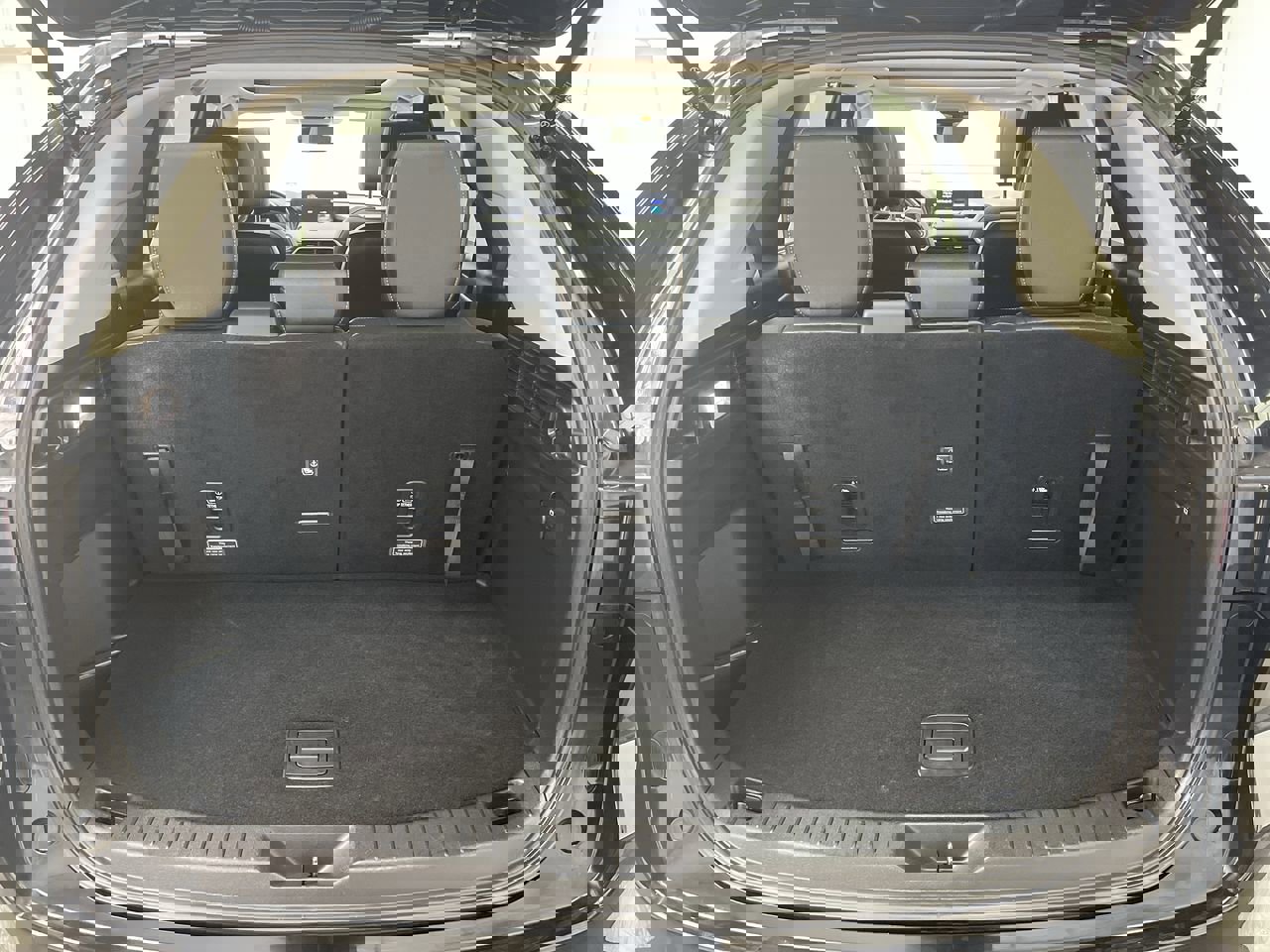 Certified 2025 MAZDA CX-90 3.3 Turbo w/ Premium Sport Pkg image 33