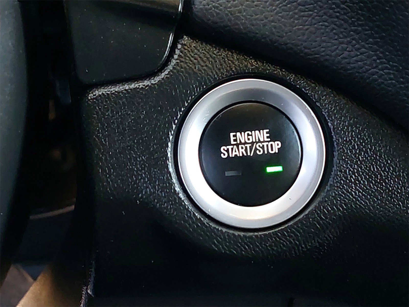 Used 2021 Chevrolet Equinox LT image 29