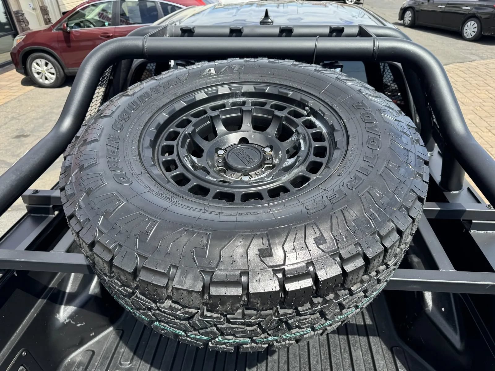 Used 2014 Toyota Tacoma 4x4 Double Cab w/ Limited Package image 19