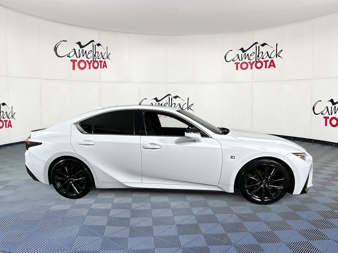 Used 2024 Lexus IS 350 F Sport image 8