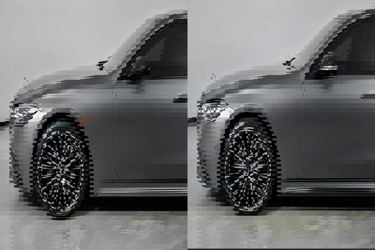 Used 2024 Mercedes-Benz S 580 4MATIC Sedan image 7