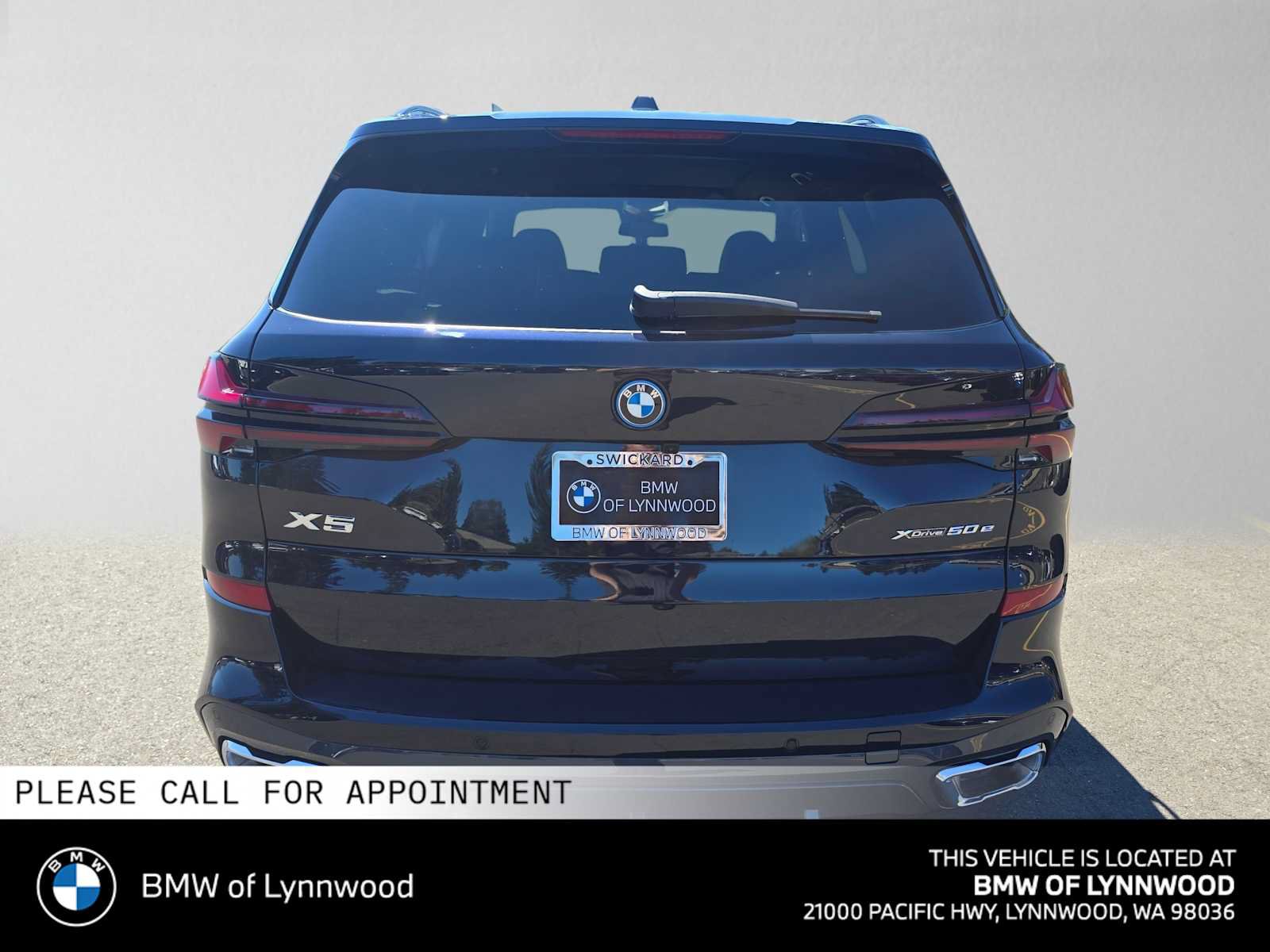 New 2026 BMW X5 xDrive50e w/ M Sport Package AWD/4WD image 4