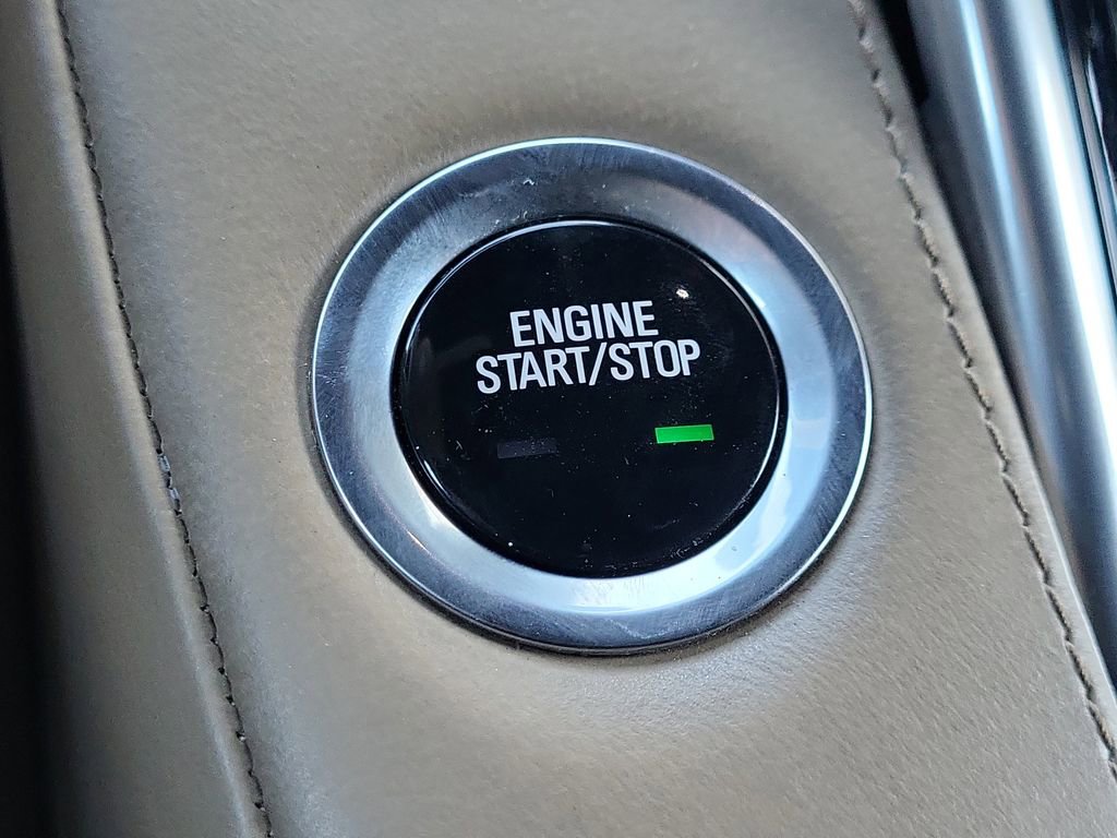 Used 2020 Cadillac Escalade ESV Platinum image 28