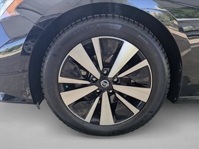 Used 2022 Nissan Altima 2.5 SV FWD image 23