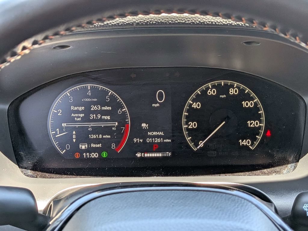 Used 2025 Honda HR-V Sport image 28