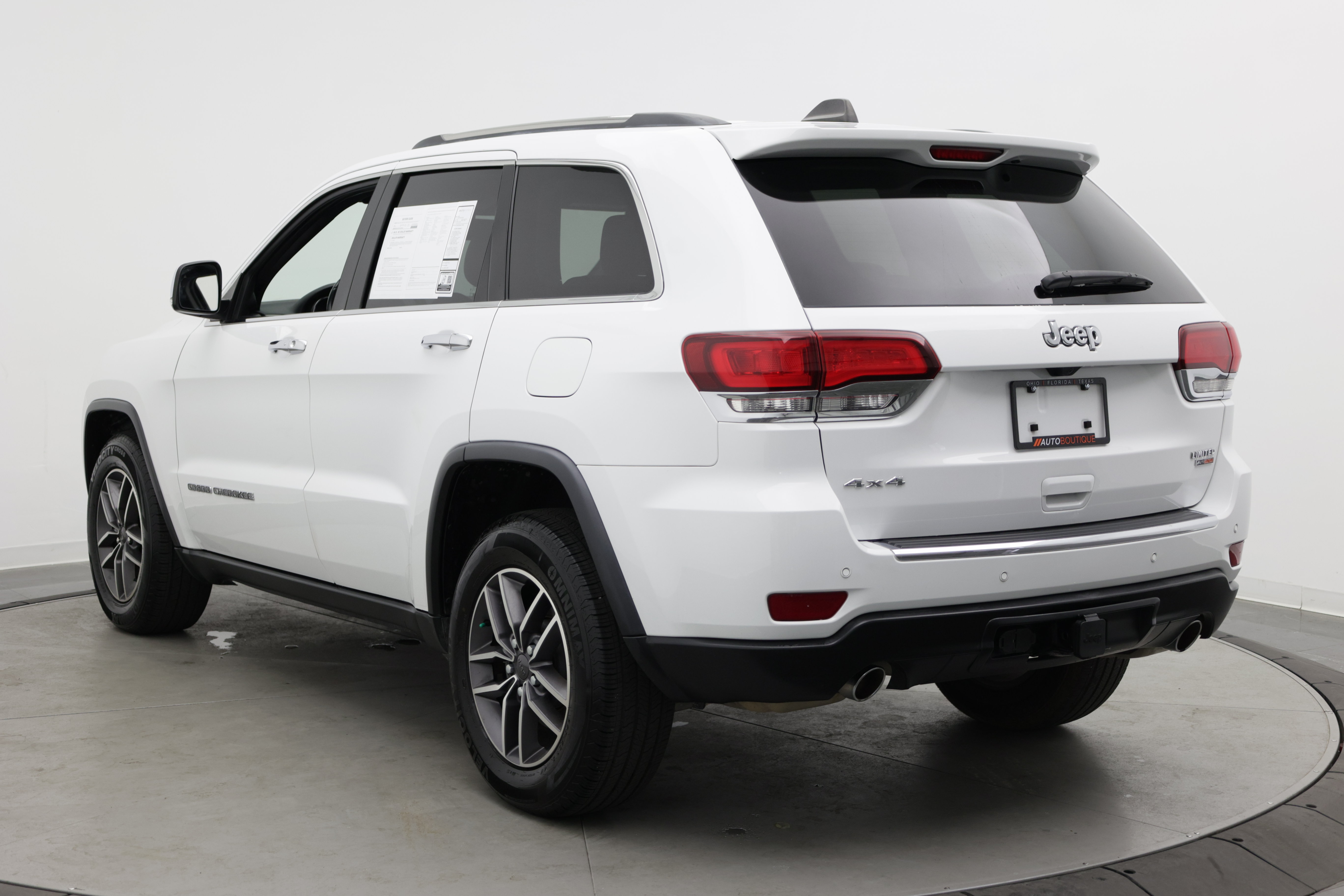 Used 2021 Jeep Grand Cherokee Limited w/ Trailer Tow Group IV AWD/4WD image 7