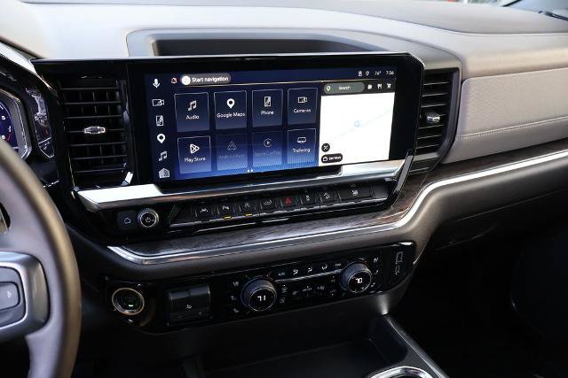 Used 2025 Chevrolet Silverado 1500 LTZ AWD/4WD image 23
